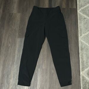 Athleta athletic cargo pants